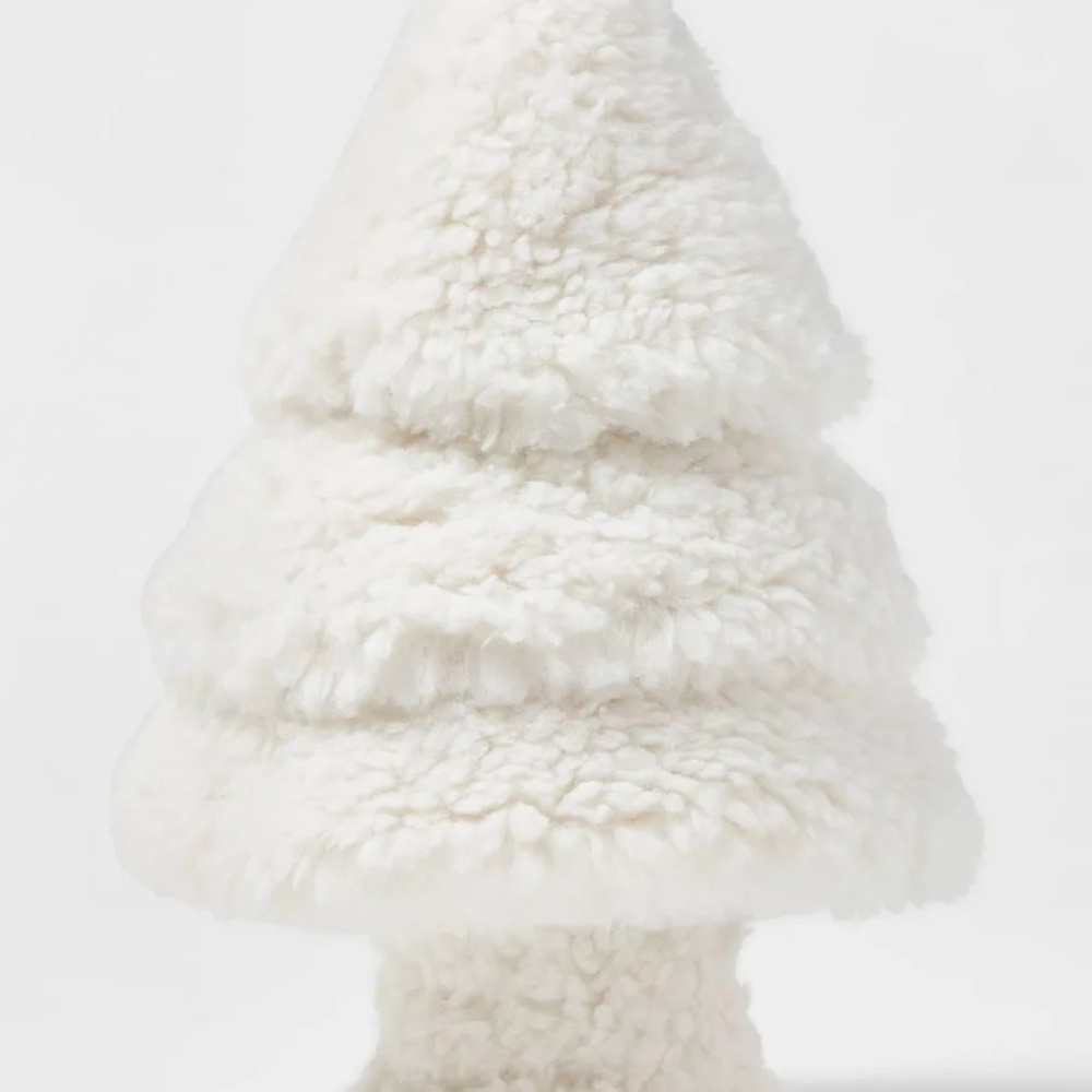 Hearth and Hand Sherpa Tree